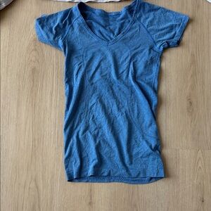 lululemon athletica T-Shirt